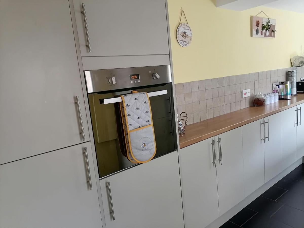 Tynant House- Modern 3 Bed House- City Centre And Free Parking Κάρντιφ Εξωτερικό φωτογραφία